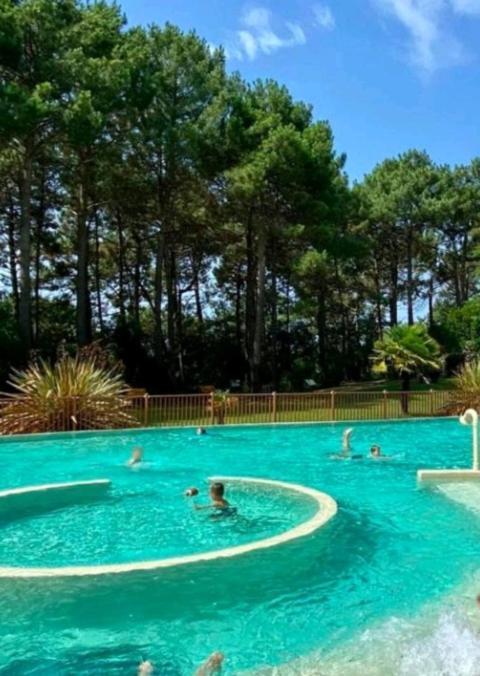 Holidays Resort Domaine Du Golf Piscine Chauffee D' Avril Au 1Er Octobre En Lisiere De Foret Avec Vue Sur La Pinede Lacanau-Ocean Екстер'єр фото